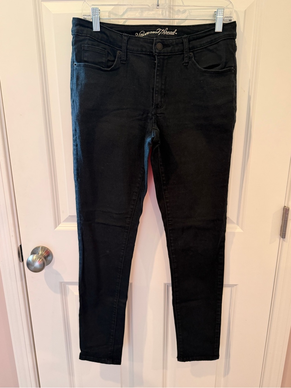 Universal Thread Black Skinny Jeans Size 8